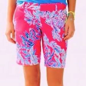 Lilly Pulitzer Pink Samba Chipper Short. Size 6